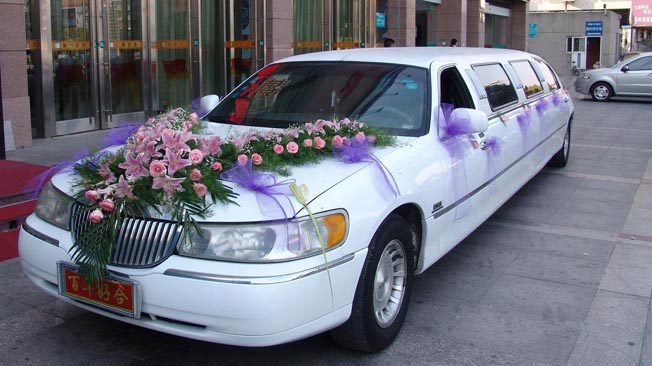 加長(zhǎng)林肯婚車